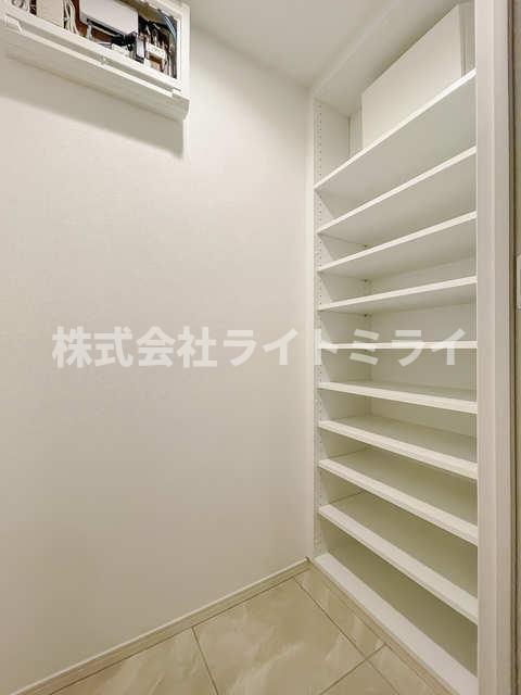 玄関　※写真は同タイプ住戸です。?
