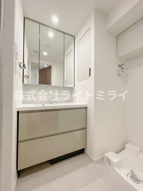 洗面設備　※写真は同タイプ住戸です。?