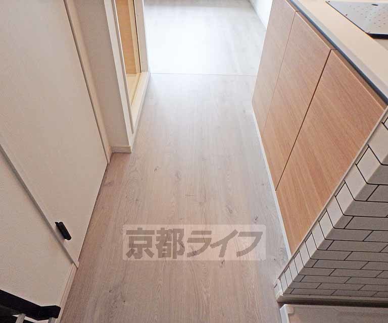その他部屋・スペース　玄関から見たところです。