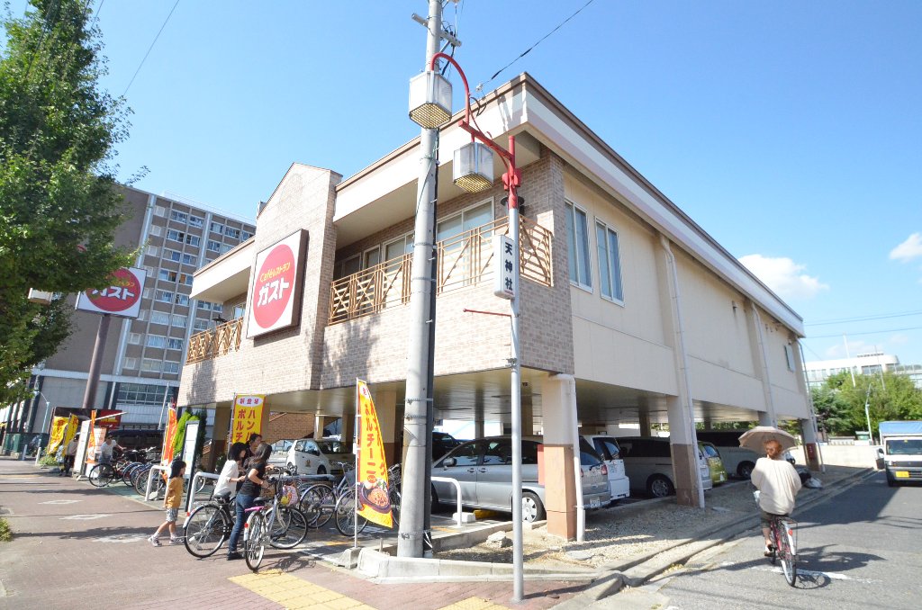 その他　ガスト太閤通店（その他）まで407m
