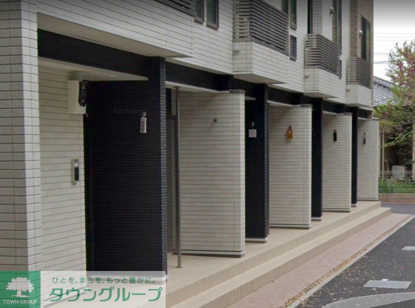 エントランス　エントランス