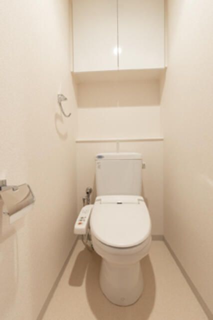 トイレ　写真は同タイプ住居です