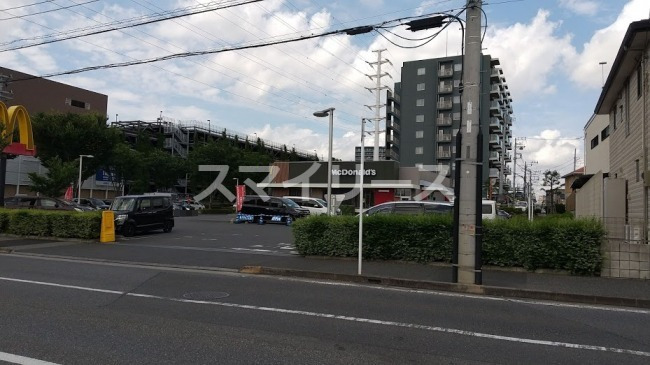 飲食店　マクドナルド 流山おおたかの森店（飲食店）まで744m