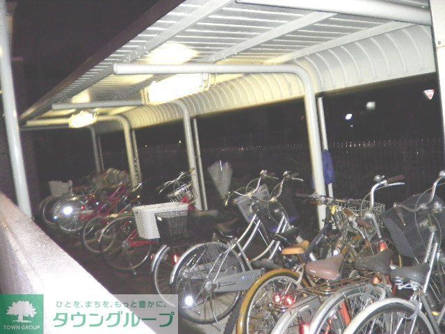 サンプレミール浦和の外観写真