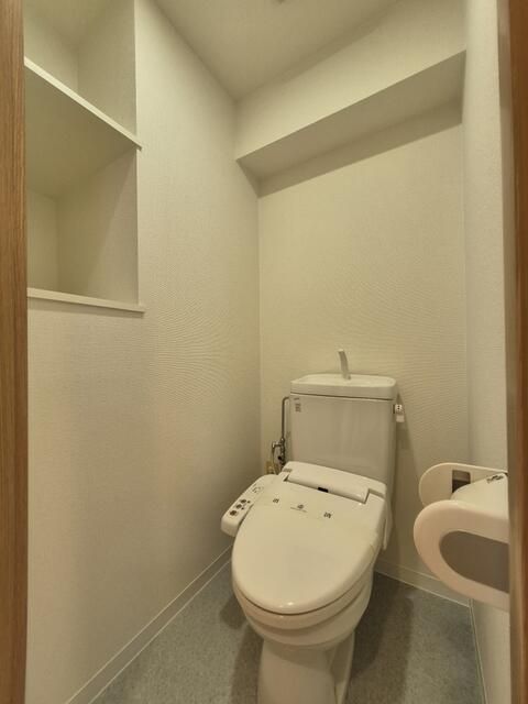 トイレ　コンパクトで使いやすいトイレです