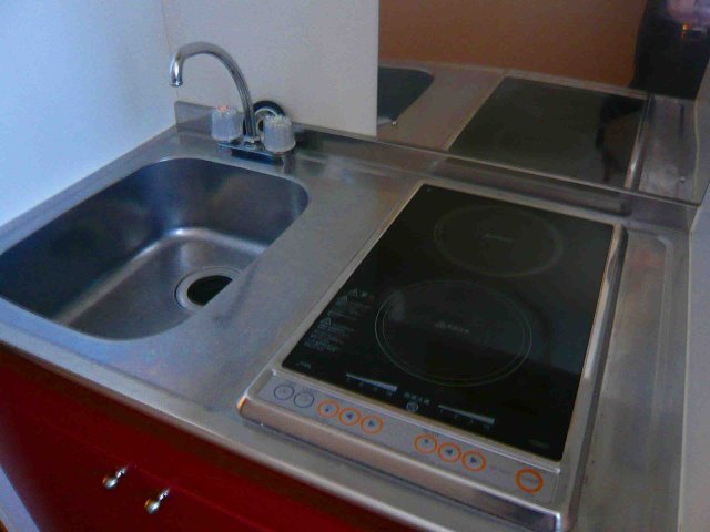 キッチン　安全設計の電磁調理器♪