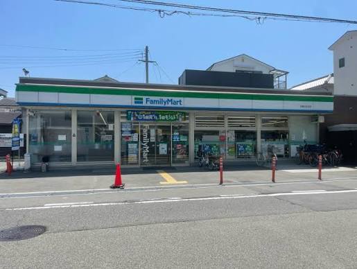 コンビニ　ファミリーマート 尼崎大庄北店（コンビニ）まで251m