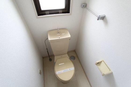 トイレ　※別部屋の写真です