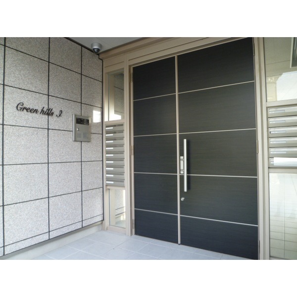 ロビー　オートロック付き