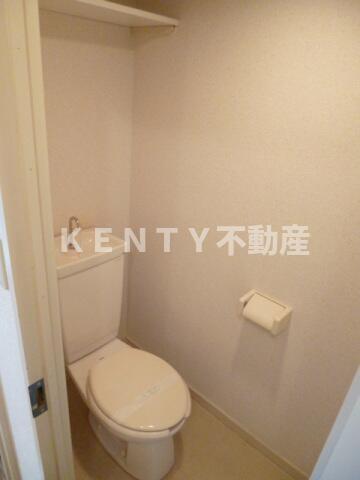 トイレ　落ち着いたトイレです