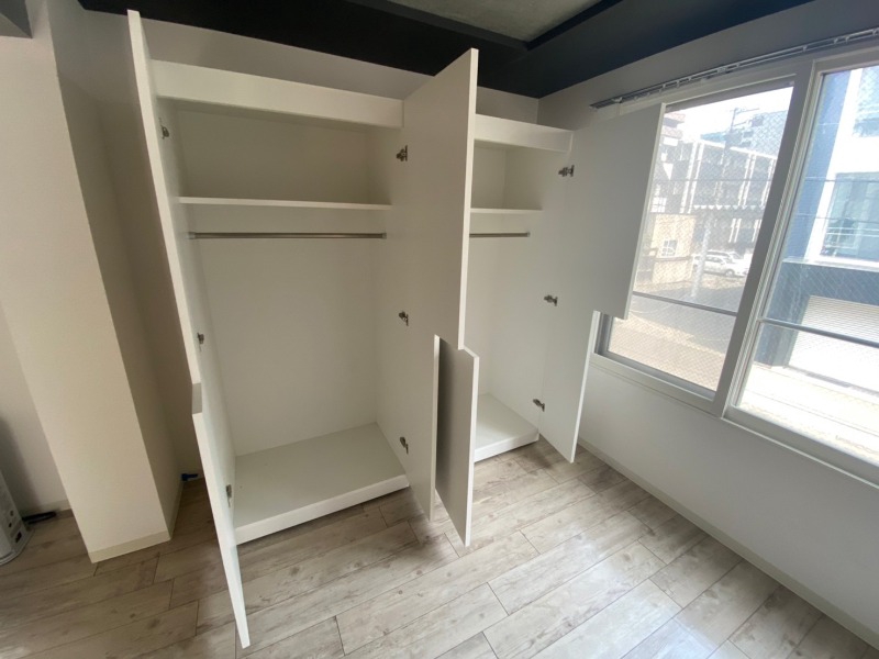収納　収納もバッチリあるのでお部屋が片付きますよ！