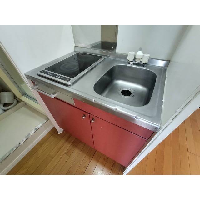 キッチン　※同型別建物参考画像
