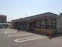 コンビニ　セブンイレブン向陵東町2丁（コンビニ）まで323m