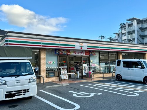 コンビニ　セブンイレブン 大阪長居東1丁目店（コンビニ）まで314m