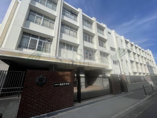 中学校　大阪市立城東中学校（中学校）まで349m