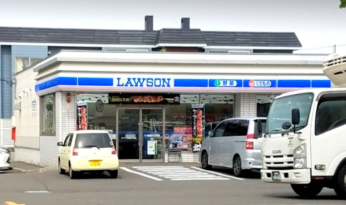 コンビニ　ローソン札幌白石中央店（コンビニ）まで322m