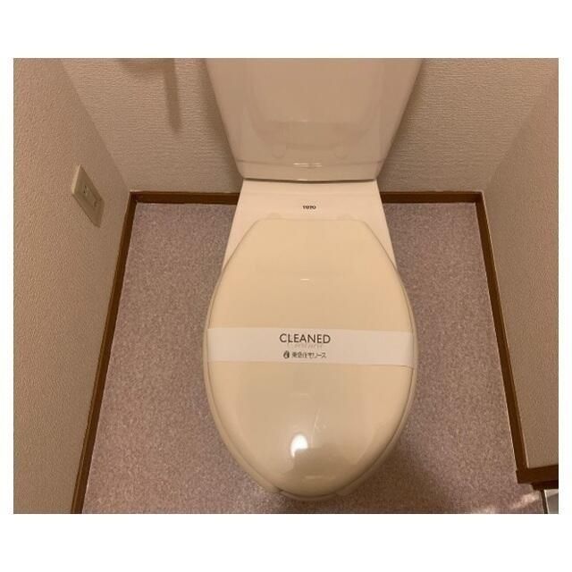 トイレ　コンパクトで使いやすいトイレです