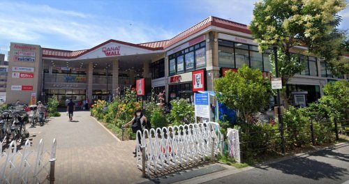 スーパー　デイリーカナートイズミヤ 天下茶屋店（スーパー）まで367m