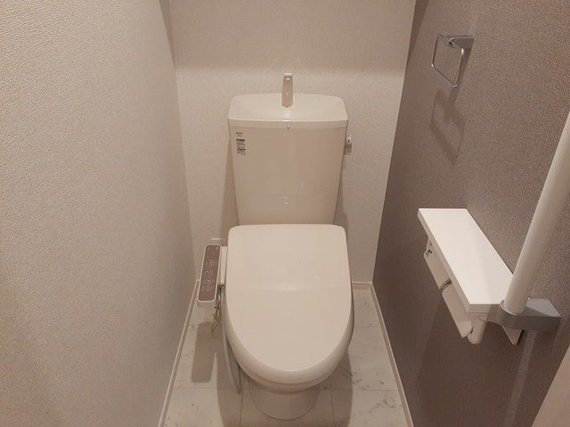 トイレ　参考写真