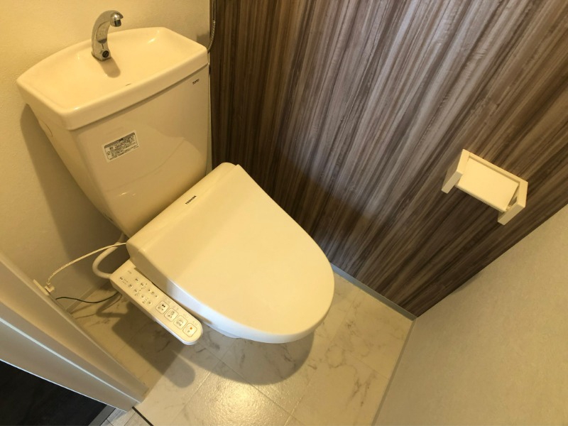 トイレ　トイレです。ウォシュレット付を探している方、おすすめです。