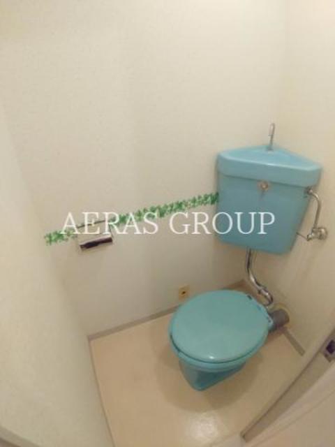 トイレ　別部屋参考写真。