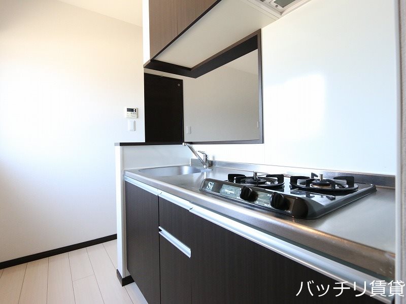 キッチン　画像は別部屋の為、現状を優先いたします