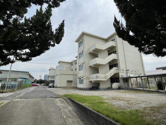 中学校　春日井市立柏原中学校（中学校）まで1277m