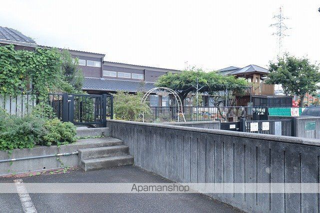 幼稚園・保育園　萩浦保育園子育て支援センター（幼稚園・保育園）まで3727m