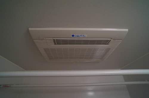 洗面設備　浴室換気乾燥機