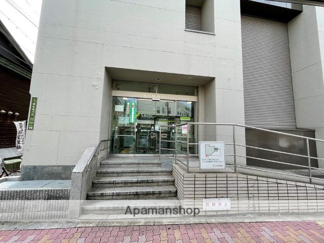 銀行　三井住友銀行城東支店（銀行）まで718m