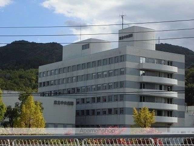病院　東北中央病院（病院）まで2000m