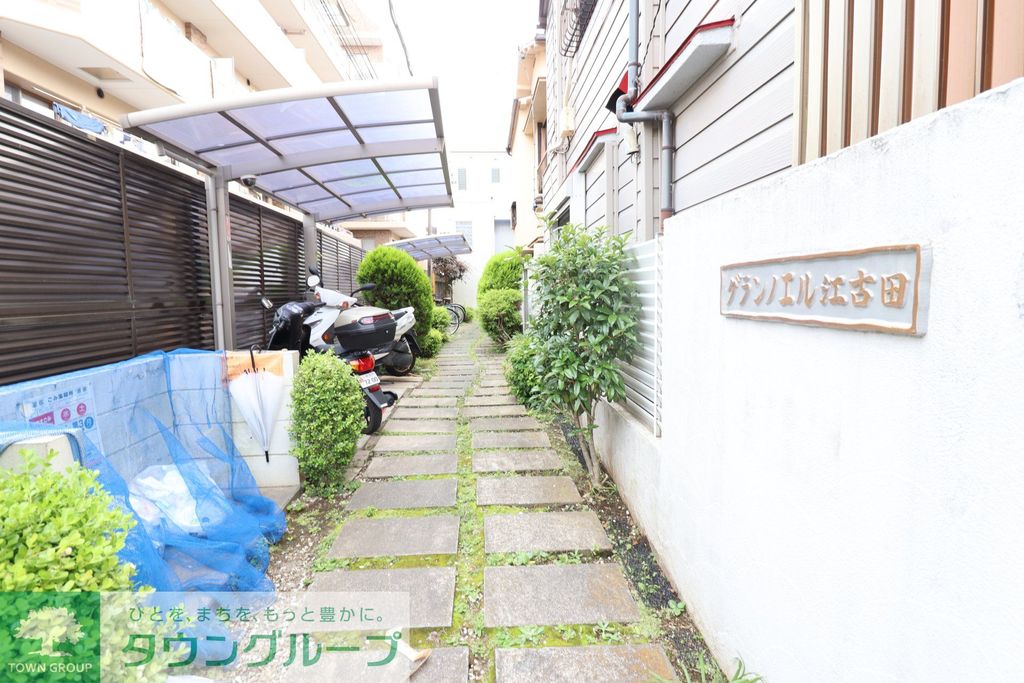 エントランス　お部屋探しはタウンハウジングへ♪