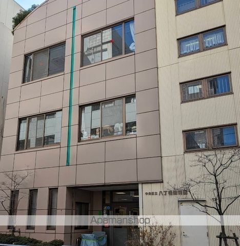 幼稚園・保育園　中央区立八丁堀保育園（幼稚園・保育園）まで321m