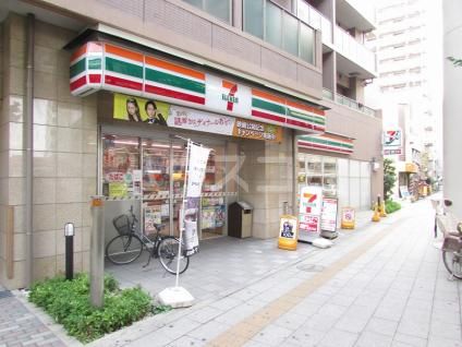 コンビニ　セブン-イレブン板橋本町駅北店（コンビニ）まで513m