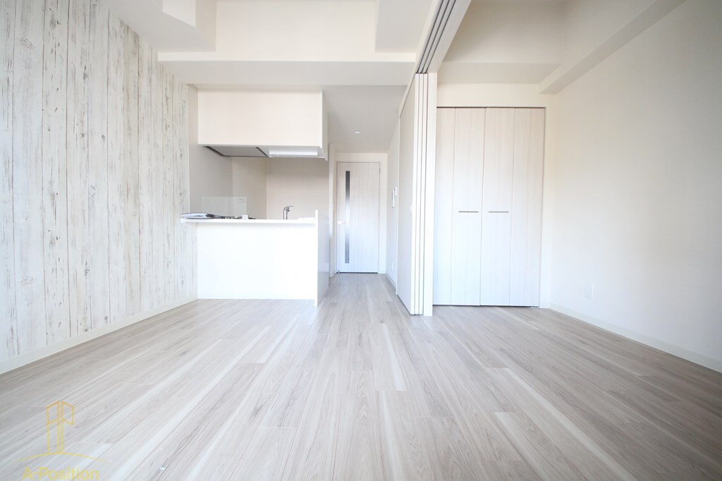 居室・リビング　SHOKEN Residence大阪都島