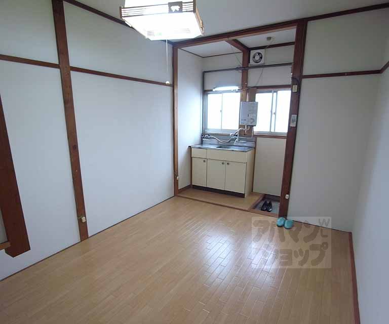 居室・リビング　６．３帖洋室です。