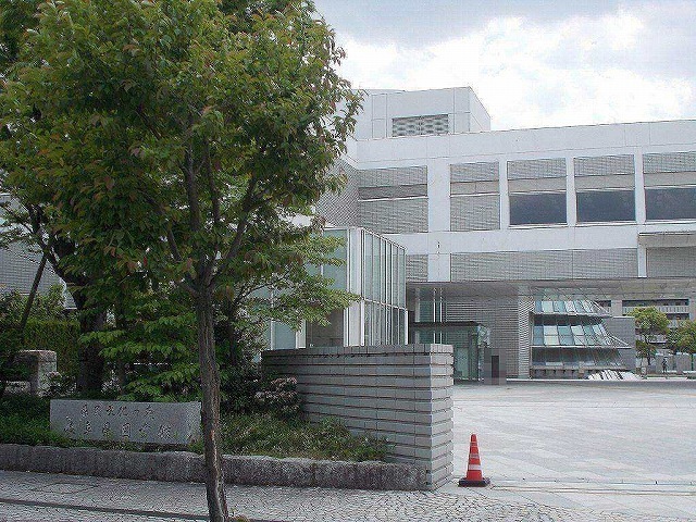 図書館　岐阜県図書館（図書館）まで1617m