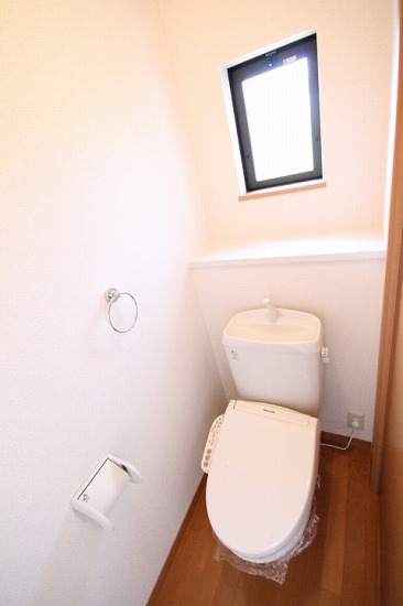 トイレ　ゆったりとした空間のトイレです