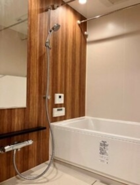バス・シャワールーム　別部屋同仕様