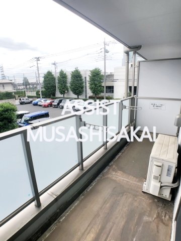 バルコニー　写真：設備同仕様の別物件です