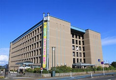 役所　座間市役所（役所）まで650m