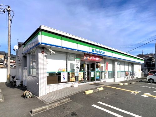 コンビニ　ファミリーマート 高知一宮店（コンビニ）まで407m