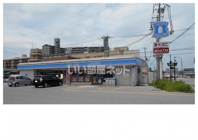 コンビニ　ローソン 彦根外町店（コンビニ）まで651m
