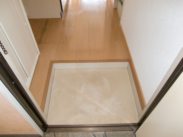 玄関　別号室