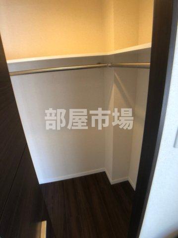 収納　ウォークインクローゼット
