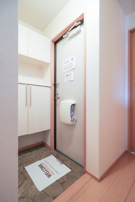 玄関　図面と現状に相違がある場合には現状を優先