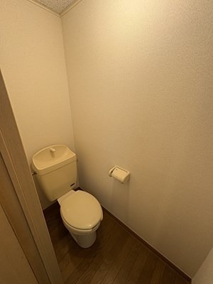 トイレ　同等タイプのイメージ写真です。