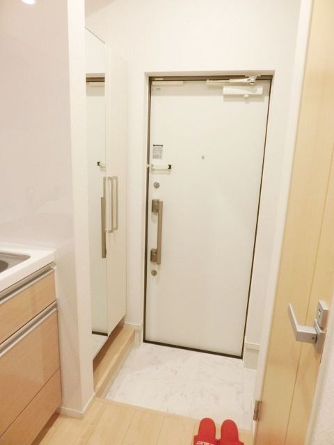 玄関　シューズボックス付き玄関