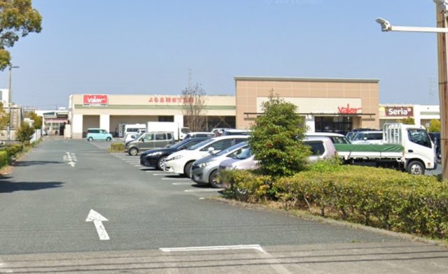 スーパー　バロー　高塚店（スーパー）まで1600m