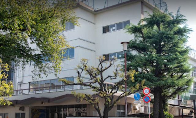 中学校　目黒区立第七中学校（中学校）まで1084m